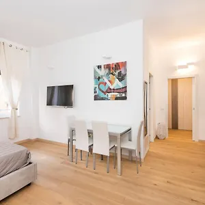Appartamento Magnoliaapartments - 2a Valle Duomo, Milano